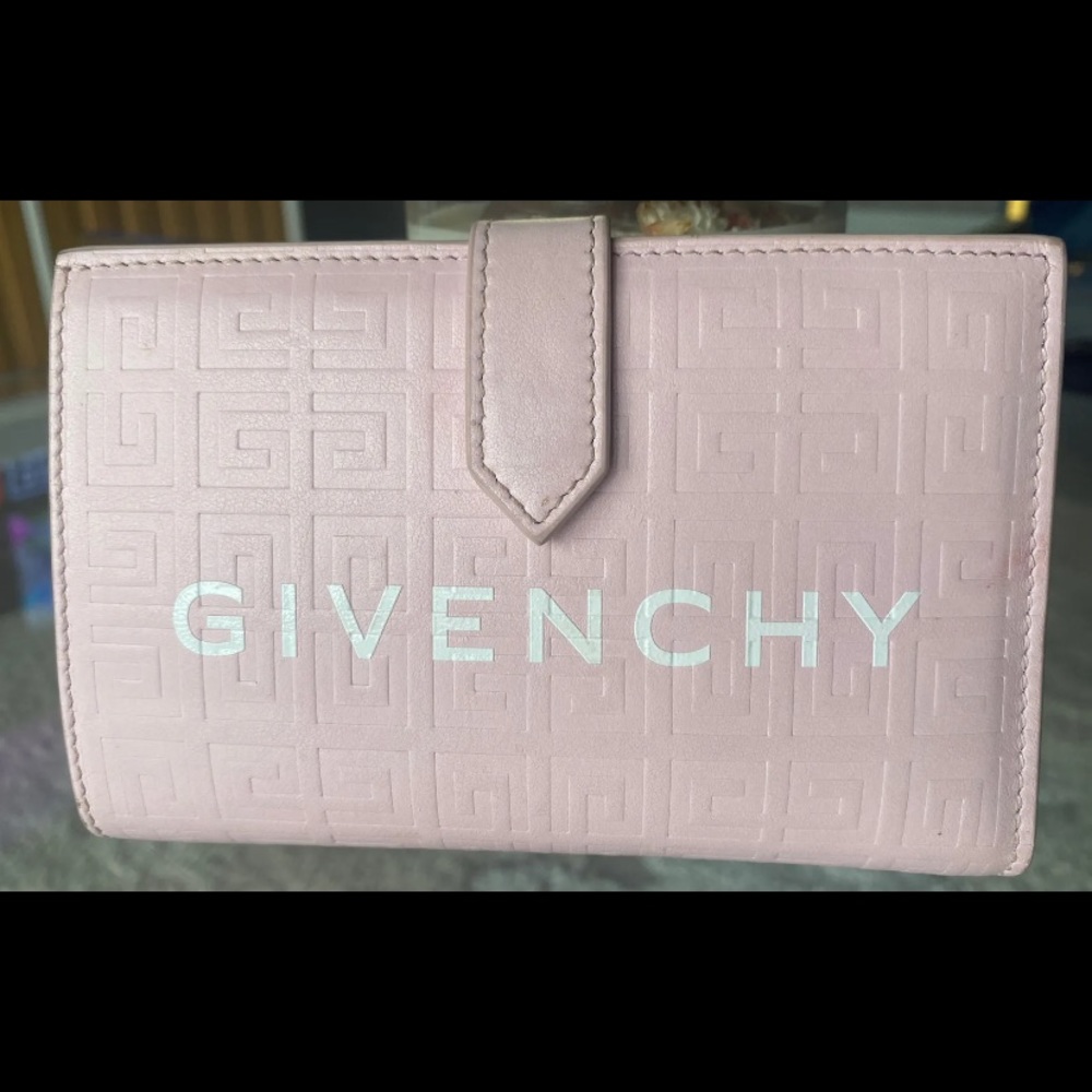 Givenchy wallet pink 4g coated canvas giv cut bi fold womens wallet